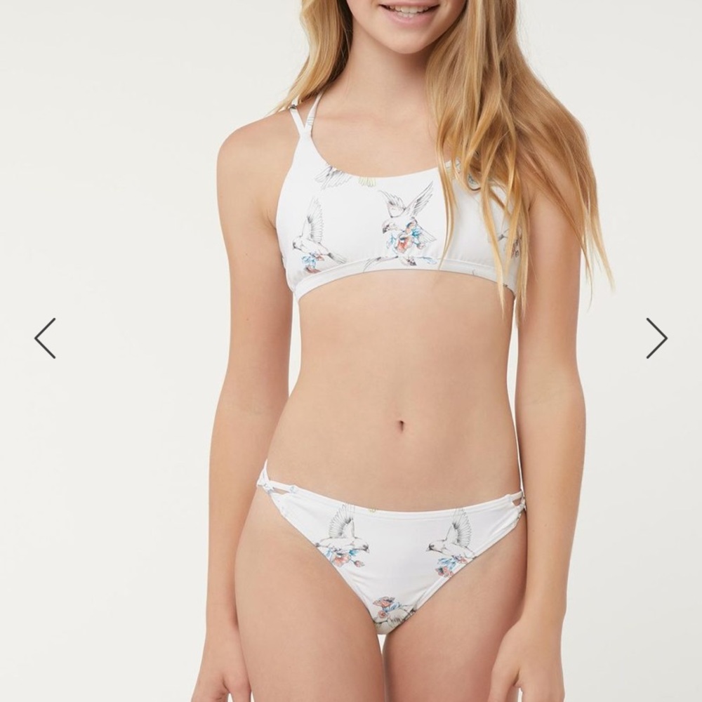 O’Neill GIRLS SPIRIT BRALETTE SET size 6